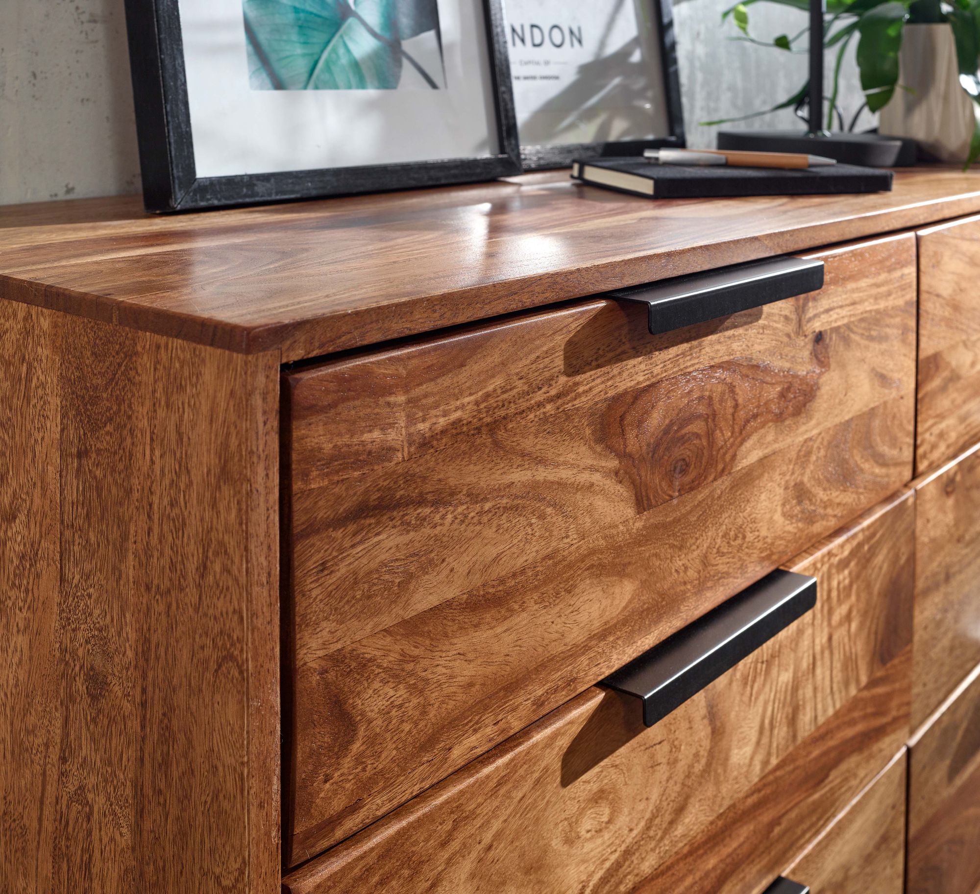 Massivholz Schubladenkommode 120cm Sheesham Natur Design Kommode mit 6 Schubladen Sideboard Metall schwarz – Ansicht 7