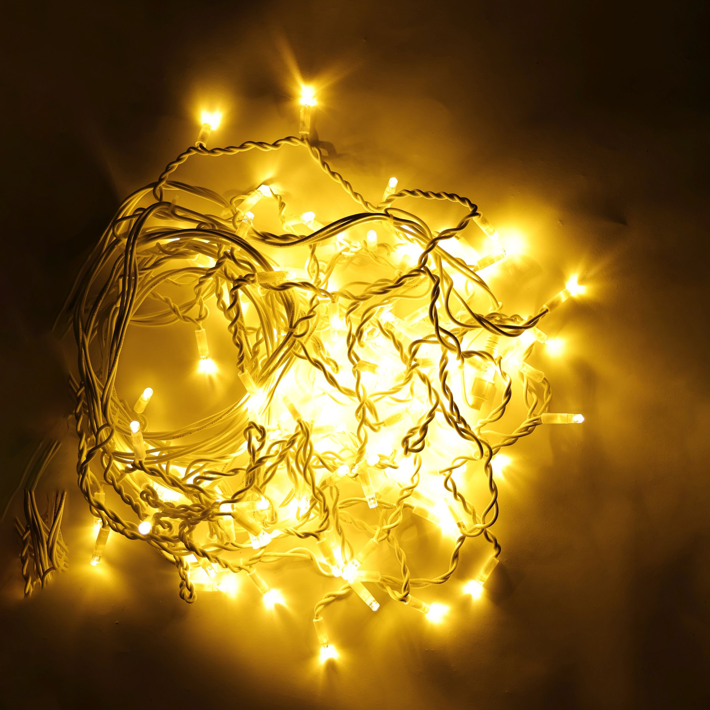 brotteller rechts oder links Wie decke ich einen Tisch? Größe:50 m, 2000 LEDs