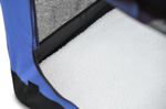 Hundebox faltbar L blau Nahaufnahme Boden