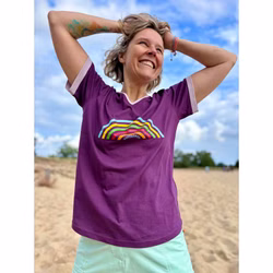 Wattloeper-Damen-T-Shirt-mit-Regenbogen-Print-Bild-1.jpg Wattloeper-Damen-T-Shirt-mit-Regenbogen-Print-Bild-1.jpg