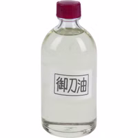 kanetsune-nelkenoel-zur-schwertpflege-inhalt-100-ml.jpg Nelkenöl zur Schwertpflege, Inhalt: 100 ml