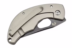 Fred Perrin FPNANO NANO Titan Vorderseite