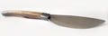 Laguiole-En-Aubrac-Pizza-Set-mit-Schneidbrett-und-Pizzamesser--Olivenholz-und-Akazienholz-PLATPIZ99OLI.jpg