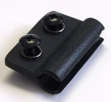 boeker-manufaktur-solingen-firestarter-adapter-kydex-schwarz.jpg Böker Manufaktur Solingen Firestarter Adapter Kydex Schwarz – Schwarz Vorderseite