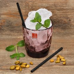 04-4027013-Bormioli-Rocco-Diamond-Purple-Whiskyglaeser-Moodpicture.jpg 5 cl - 4027013 _Bild_4