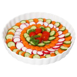 01-24302053-HIT-Quichform-Veggi-rund-28cm-weiss-Einzeln-schraeg-Deko.jpg Veggi Quicheform Ø28cm rund weiß aus Porzellan – 24302053_Bild_1