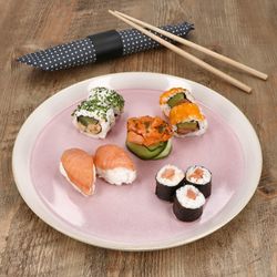 03-162833-MamboCat-Reactive-Glaze-Speiseteller-Ambientebild-01.jpg 6er Set REACTIVE GLAZE PARIS Speiseteller Creme & Pink aus Steingut_Bild_3