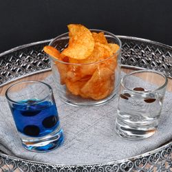 03-11006520S-Borgonovo-Pisa-Schnapsglaeser-50cl-Ambientebild-Schnaps-02.jpg 6er Set PISA schräge Schnapsgläser aus Glas - 11006520S_Bild_3