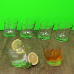 03-11006820S-Borgonovo-Pisa-Whisky-Tumbler-350ml-12er-Ambientebild-01.jpg 12er Set PISA schräge Whisky-Tumbler aus Glas - 11006820S_Bild_3
