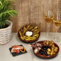 05-240733-4-Torrent-Juego-Tapas-Schale-17cm-Oliven-Cazuela-dunkelbraun-Ambientebild-4er-02.jpg 4er Set JUEGO Ton-Tapas Schale Ø 17cm dunkelbraun - 240733.4_Bild_5