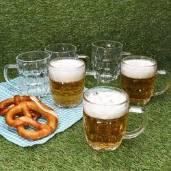 03-67635-Arte-Regal-Vivalto-Dublin-Bierglas-mit-Henkel-520ml-Ambientebild-01.jpg 4 Liter mit Relief & Henkel aus Glas – 67635_Bild_3