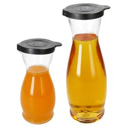 01-13173018S-13172818S-Mia-Misura-Karaffe-1L-0-5L-schwarzer-Kunststoffdeckel-2er-Set-Deko.jpg 5 Liter & 1x 1 Liter geeicht aus Glas mit schwarzem Kunststoff-Deckel - 13173018S & 13172818S_Bild_1