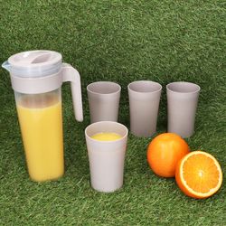 03-94630-Arte-Regal-Togo-5tlg-Krug-Set-Beige-Ambientebild-01.jpg 5tlg Krug Set ToGo beige - 1x Krug mit Deckel + 4x Becher aus Kunststoff - 94630_Bild_3