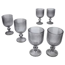 02-37564-Arte-Regal-Agata-Grau-Weinglaeser-6er-Set.jpg 6er Set AGATA Weißweingläser Grau aus Glas – 37564_Bild_2