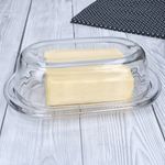 03-79959-Arte-Regal-Gourmet-Butterdose-aus-Glas-Ambientebild-01.jpg