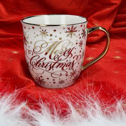 03-23105124-HIT-Becher-mit-Goldrand-MERRY-CHRISTMAS-Ambientebild-01.jpg 03-23105124-HIT-Becher-mit-Goldrand-MERRY-CHRISTMAS-Ambientebild-01.jpg