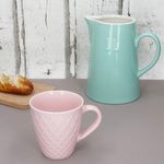 05-24320178-HIT-Emilia-Krug-1L-Mint-Ambientebild-02.jpg