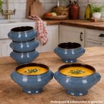 05-24301773-HIT-Suppentasse-Loewenkopf-Blau-0-4L-Ambientebild-02.jpg