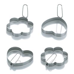 01-Kela-Clara-Eierformerset-4tlg.jpg 4tlg Eierformerset 2x Herz und 2x Blume Clara - 11210 + 11211_Bild_1