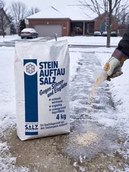 SWS-4kg-Auftausalz-1.jpg SWS-4kg-Auftausalz-1.jpg