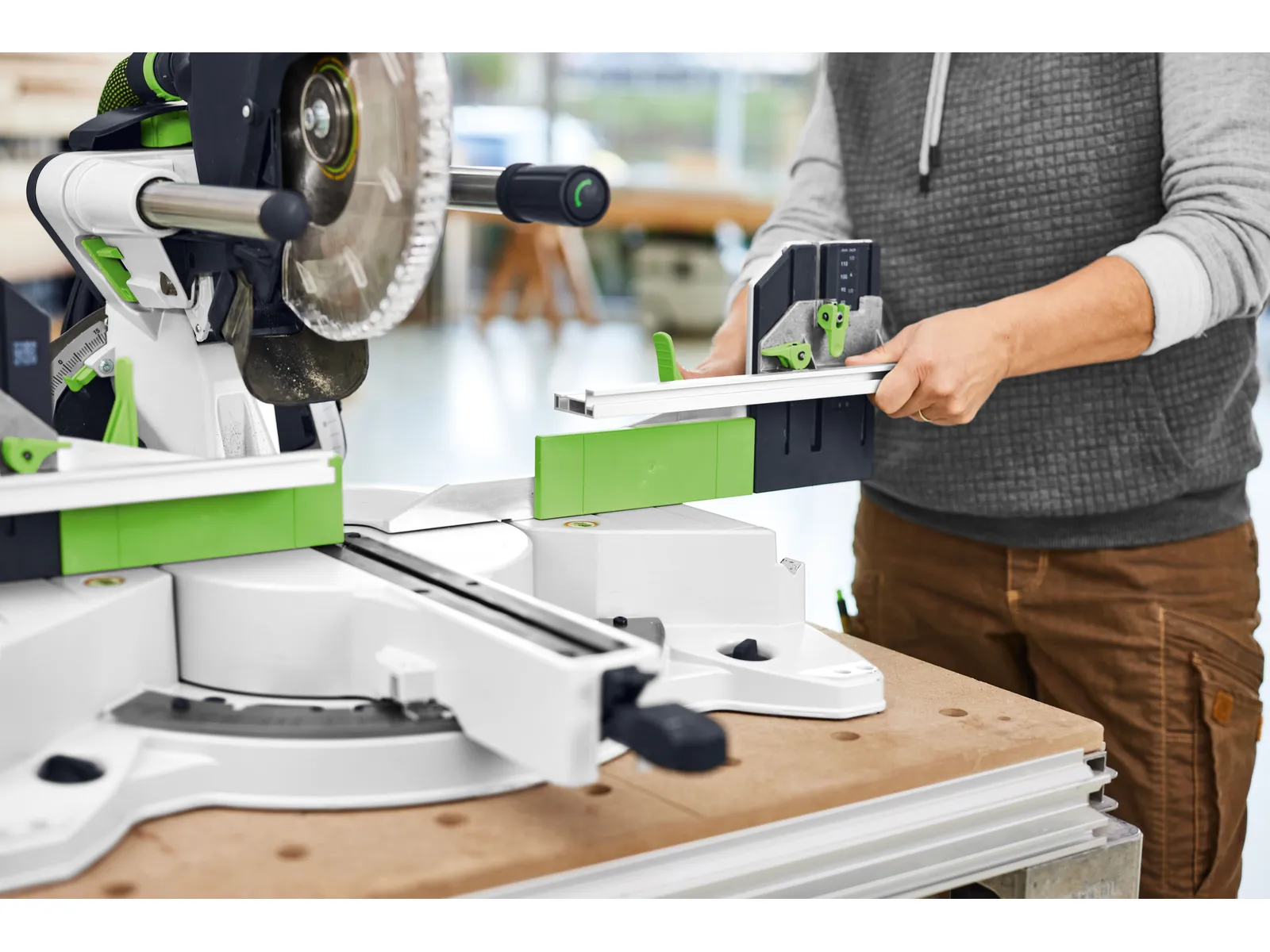 Festool KS 120 REB Anwendung 1