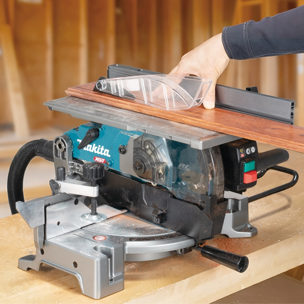 Makita LH001G Anwendung 2