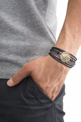 Lederarmband-Wolf-2.jpg Lederarmband-Wolf-2.jpg