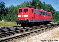 Maerklin-55256--Spur1-E-Lok-BR-151-DB-AG-60348.jpg Maerklin-55256--Spur1-E-Lok-BR-151-DB-AG-60348.jpg