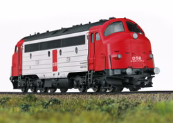 Trix-22788---H0-Diesellok-MY-1105-DSB-60613.jpg Trix-22788---H0-Diesellok-MY-1105-DSB-60613.jpg