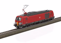 Trix-25290---H0-Vectron-Dual-Mode-BR-249-DB-A-60628.jpg Trix-25290---H0-Vectron-Dual-Mode-BR-249-DB-A-60628.jpg