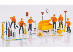 Maerklin-Spur-1-56408-Figurenset-Gleisbaurotte-m-Zu-61902_1.jpg Maerklin-Spur-1-56408-Figurenset-Gleisbaurotte-m-Zu-61902_1.jpg