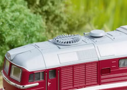 Maerklin-H0-39201-Diesellokomotive-Baureihe-220-62048_1.jpg Maerklin-H0-39201-Diesellokomotive-Baureihe-220-62048_1.jpg