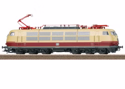 Trix-H0-22931-Elektrolokomotive-Baureihe-103-62190.jpg Trix-H0-22931-Elektrolokomotive-Baureihe-103-62190.jpg