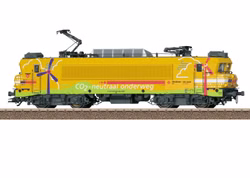 Trix-H0-25161-Elektrolokomotive-Reihe-1800-62205.jpg Trix-H0-25161-Elektrolokomotive-Reihe-1800-62205.jpg