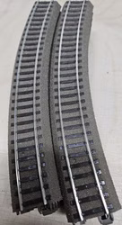 Trix-H0-62230-Gebogenes-Gleis-12-Stueck--62248.jpg Trix-H0-62230-Gebogenes-Gleis-12-Stueck--62248.jpg