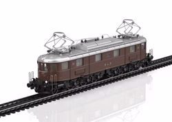 Maerklin-H0-38680-Elektrolokomotive-Ae-6-8-63667_1.jpg Maerklin-H0-38680-Elektrolokomotive-Ae-6-8-63667_1.jpg