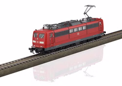 Trix-H0-25652-Elektrolokomotive-Baureihe-151-63832.jpg Trix-H0-25652-Elektrolokomotive-Baureihe-151-63832.jpg