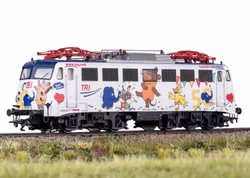 Maerklin-H0-39111-E-Lok-BR-110-Elefantenex-TRI-63942_2.jpg Maerklin-H0-39111-E-Lok-BR-110-Elefantenex-TRI-63942_2.jpg