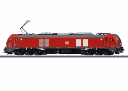 Maerklin-H0-38900-Zweikraftlok-EuroDual-DB-64029_1.jpg Maerklin-H0-38900-Zweikraftlok-EuroDual-DB-64029_1.jpg