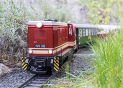 LGB--26450-Diesellok-199-018-SOEG-64051_2.jpg LGB--26450-Diesellok-199-018-SOEG-64051_2.jpg