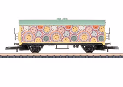 Maerklin-Spur-Z-86009-Smiley-Wagen-2026-64221.jpg Maerklin-Spur-Z-86009-Smiley-Wagen-2026-64221.jpg