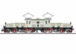 Maerklin-Spur-1-55688-Schwere-Gueterzuglokomotive-Ce-6-8-III-64400.jpg Maerklin-Spur-1-55688-Schwere-Gueterzuglokomotive-Ce-6-8-III-64400.jpg