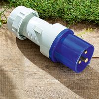 CEE-Universal-Stecker