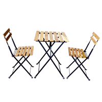 3tlg. Outdoor-Klappstuhl-Set., 2-Sitzer mit 2 Streben aus Akazienholz geölt