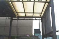 Schattierungsnetz Sonnensegel mit UV-Schutz und luftdurchlässigem PE-Gewebe, ca. 2 x 5 m – Grün