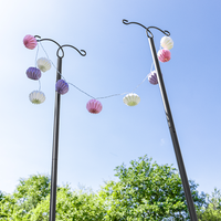 Multifunktionale Stange für Lichterketten im Garten, ca. 233 cm – Schwarz
