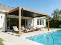 Aluminium-Pergola mit beweglicher Flügeltür, ca. 3 x 3,6 m - Holzoptik
