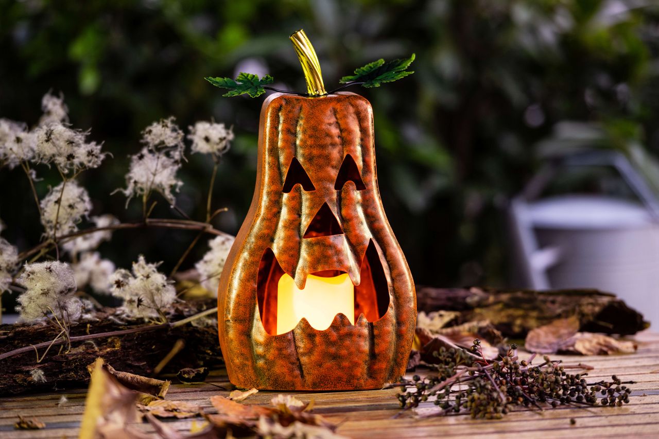 I-Glow LED Outdoor Dekokürbis "SPOOKY"