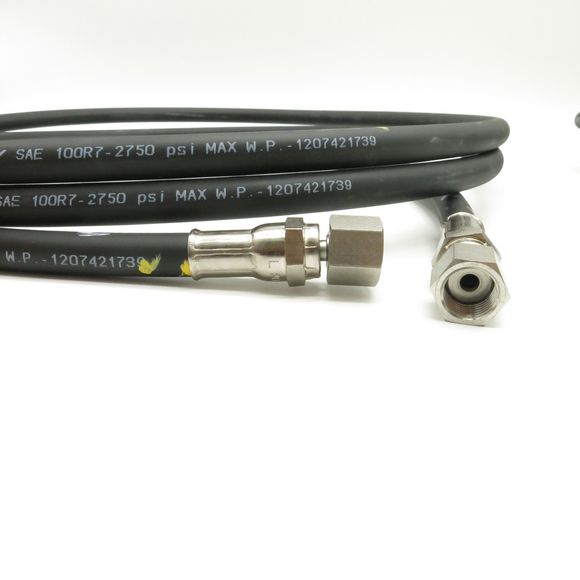 Mercury Hydraulik Schlauch Leitung Servolenkung 8M0046921