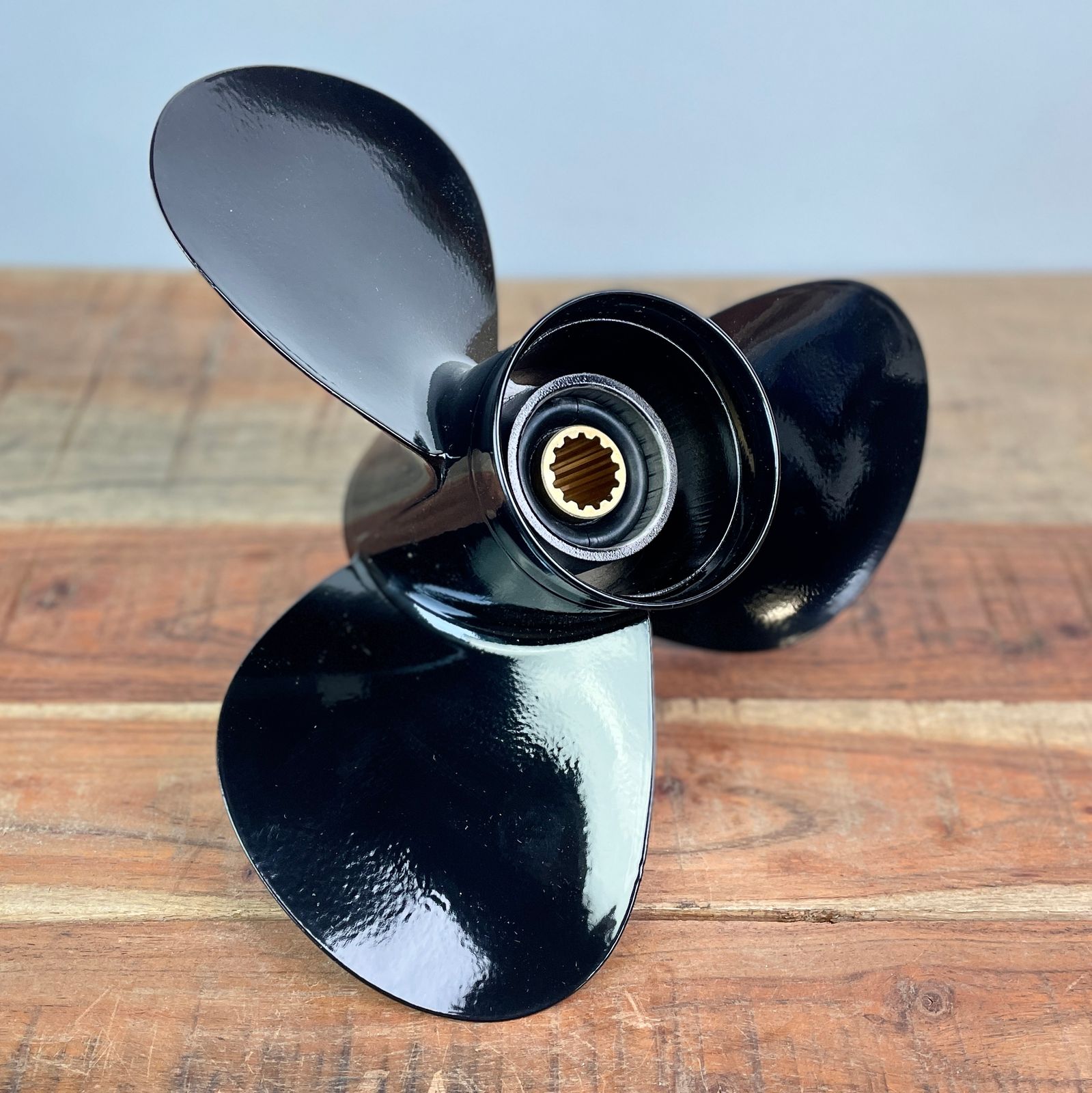 Artikel - Suzuki Boot Propeller Aluminium 40-65 PS Außenborder 11 x 17 